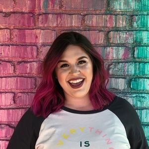 Meet your Posher, Alexandra